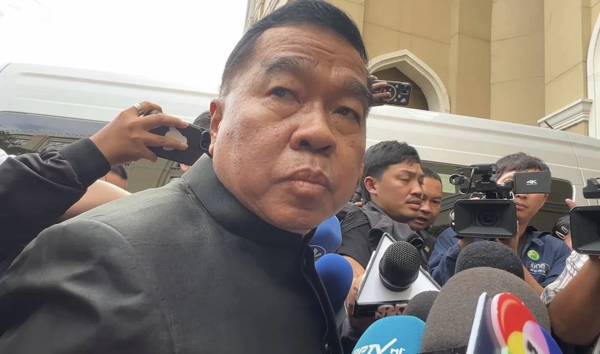 พลเอกณัฐพล นาคพาณิช รัฐมนตรีว่าการกระทรวงกลาโหม