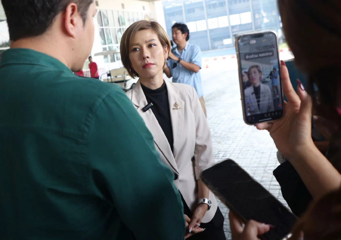 ต้นอ้อ เป็นหนึ่ง