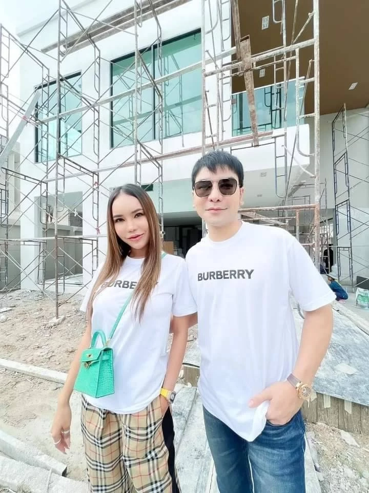 แม่ตั๊ก ป๋าเบียร์