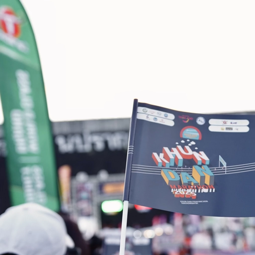 คาราบาวแดง เคียงข้างนักสู้ทุกกิโลเมตร ในงานวิ่ง Khun Dan Marathon