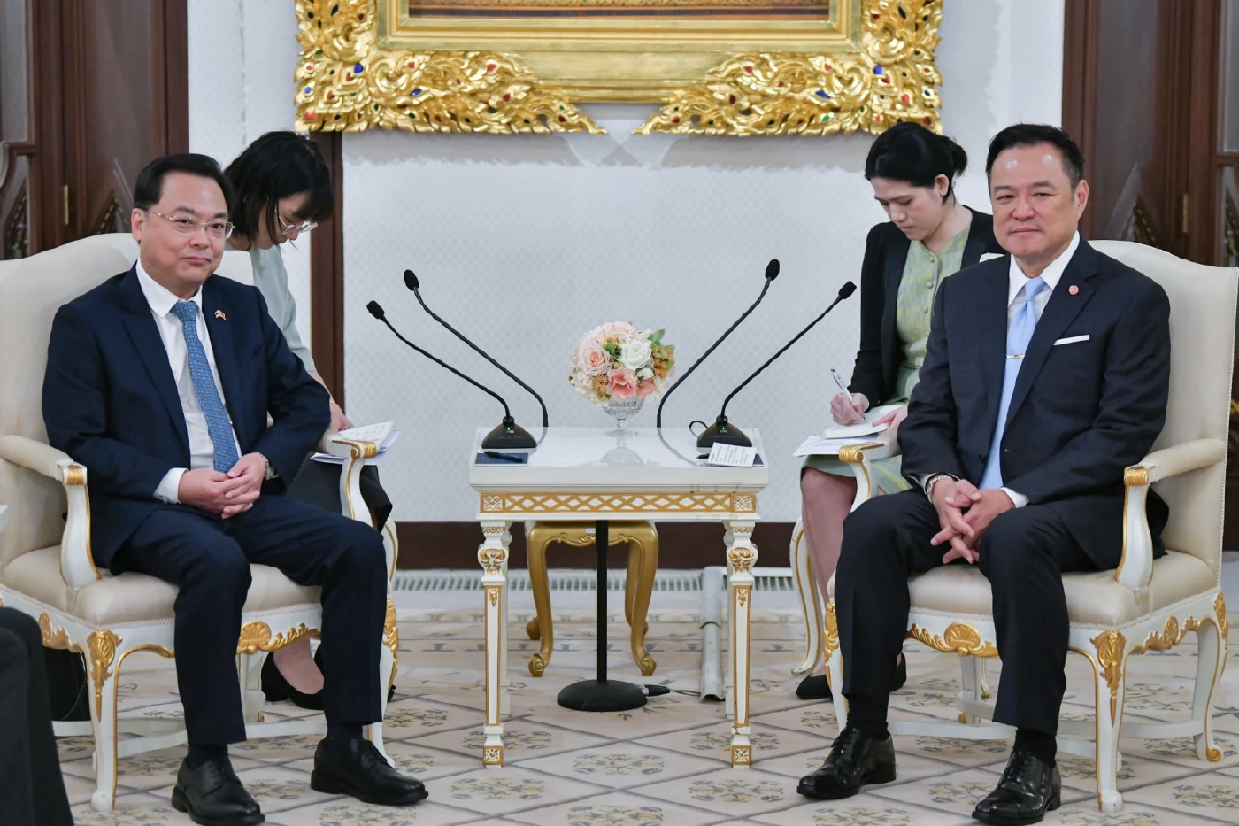 "ทูตจีน" เข้าคารวะนายกฯ พร้อมร่วมมือปราบคอลเซ็นเตอร์