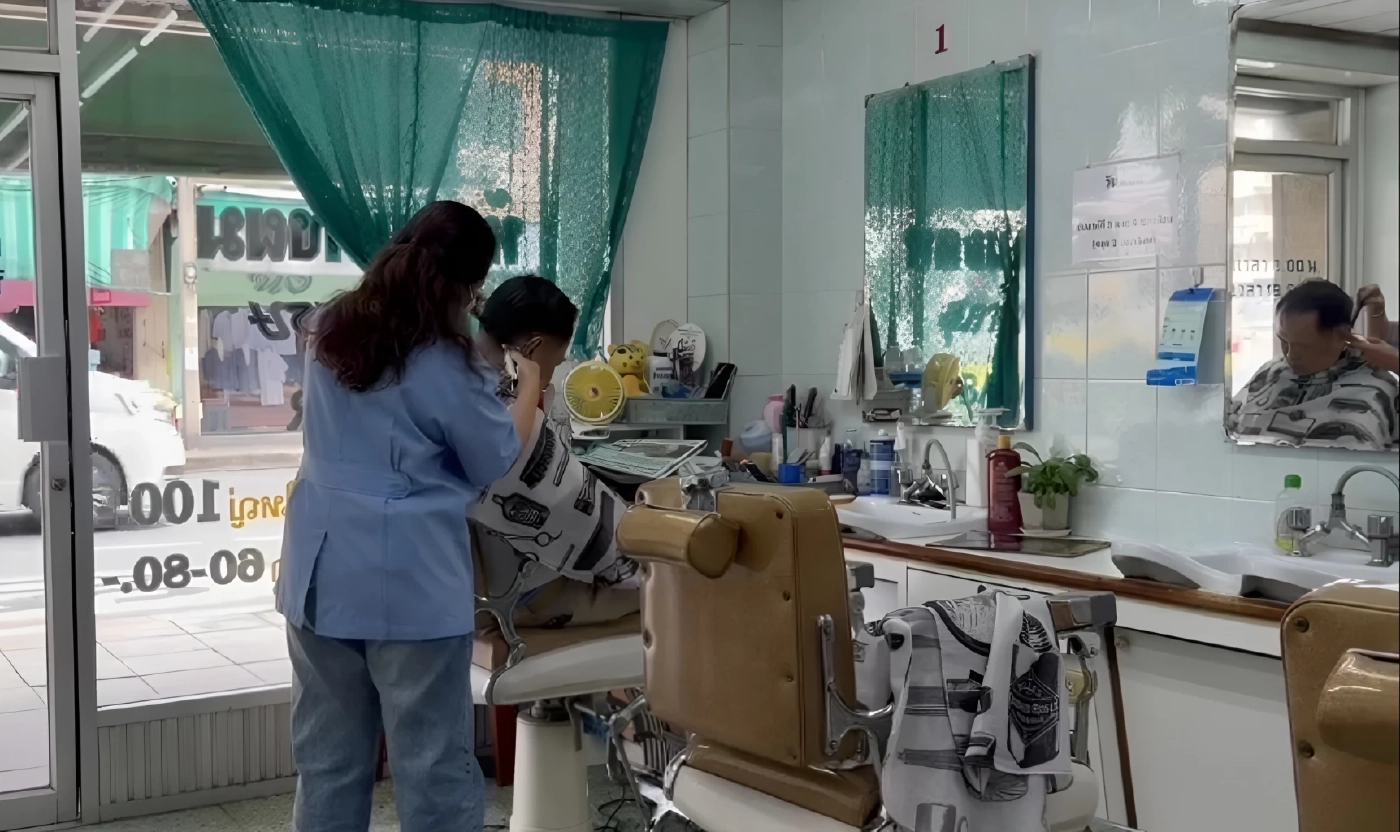 เปิดคลิป "นายกฯอนุทิน" ตัดผมไปหลับไป คาดโหมลุยงานหนักตั้งแต่รับตำแหน่ง