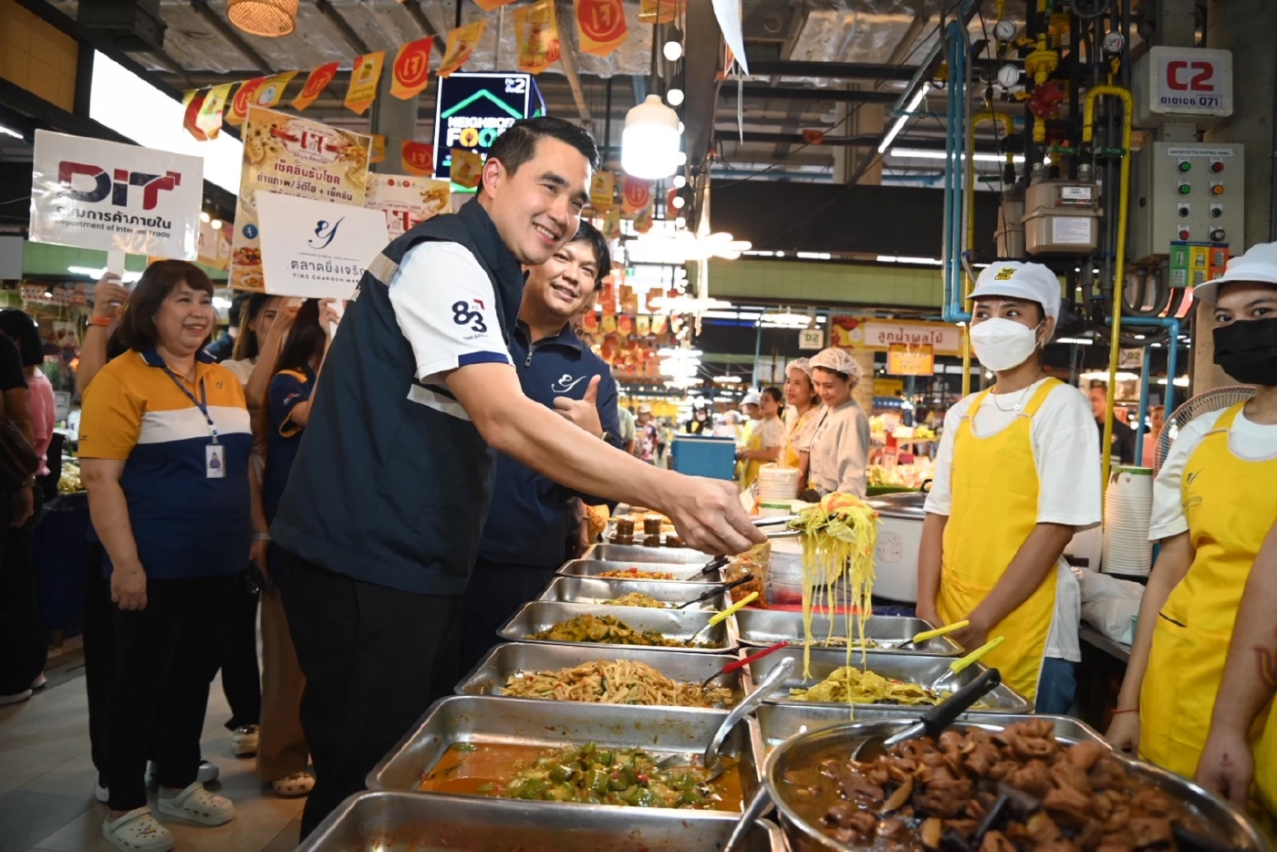 พาณิชย์ลุยลดค่าครองชีพช่วงกินเจ ‘อิ่มบุญ แบบสบายกระเป๋า’