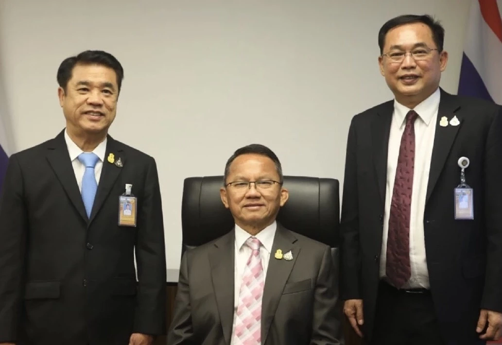 อดีตกลุ่มวังน้ำยม กลุ่มสามมิตร วันนี้ อนุชาแยกไป ภท.