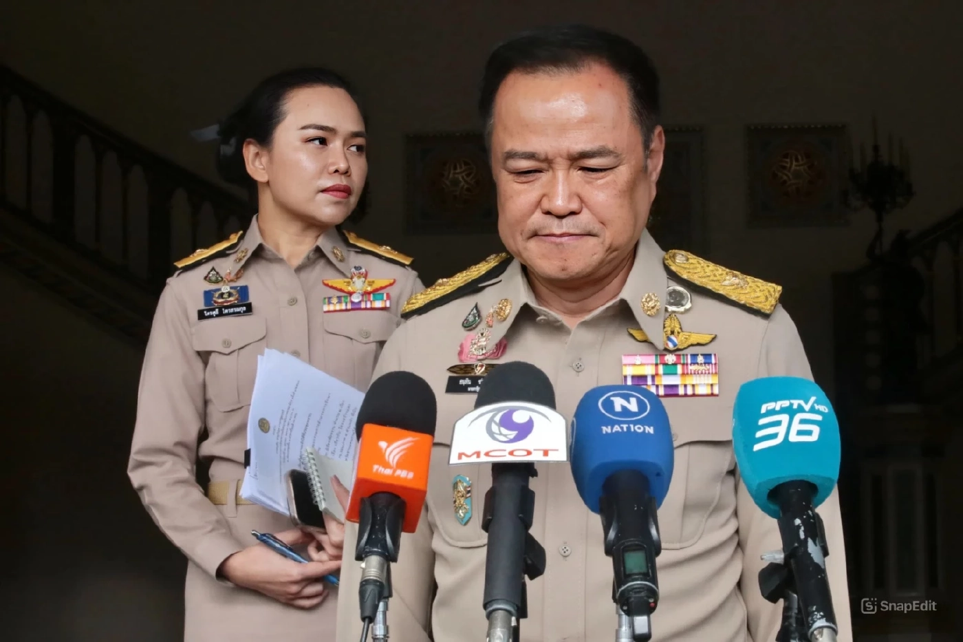 "นายกฯอนุทิน" ปัดตอบ ยุบสภาก่อนวันที่ 31 ม.ค.69 หรือไม่ ลั่น พร้อมเลือกตั้งตลอดเวลา เหตุอะไรก็เกิดขึ้นได้