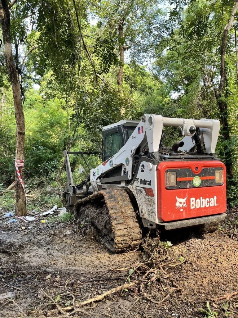 เร่งเก็บทุ่นระเบิด "บ้านหนองจาน-บ้านหนองหญ้าแก้ว" ก่อน ส่งมอบคืนที่ดินให้ชาวบ้าน