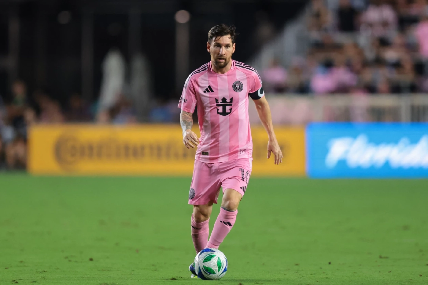 ทางการ! ลิโอเนล เมสซี ต่อสัญญากับอินเตอร์ ไมอามีถึงปี 2028