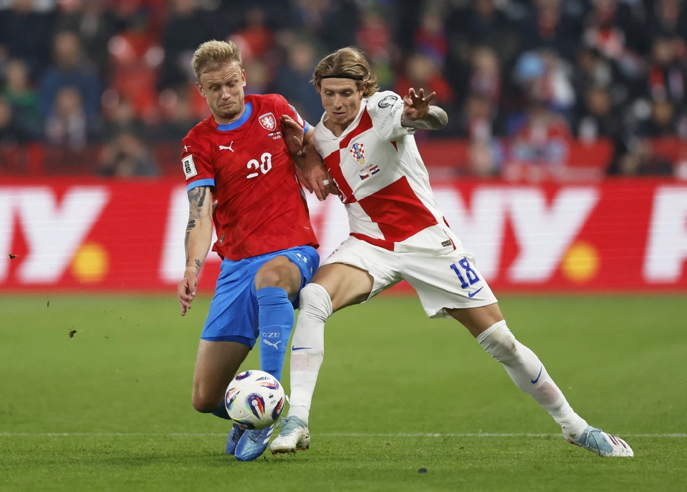 บอลโลกคัดยุโรป : ออสเตรีย ถล่มยับ 10-0 อาร์เนาโตวิช ทำลายสถิติ - เนเธอร์แลนด์ คว้าชัย