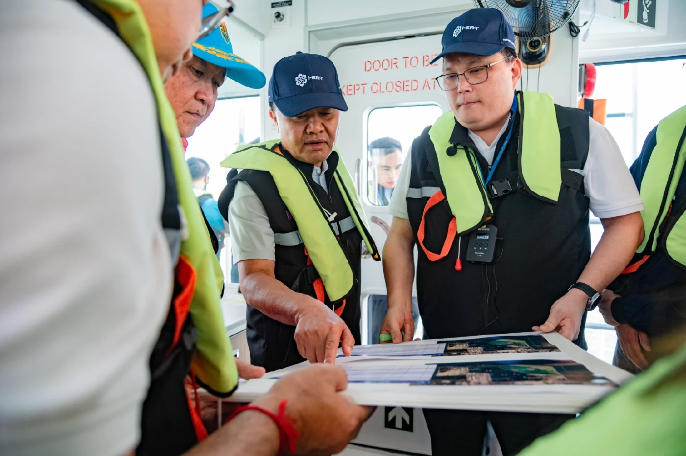 รมช.อุตสาหกรรม ตรวจความคืบหน้าท่าเรือมาบตาพุด จ.ระยอง เฟส 3