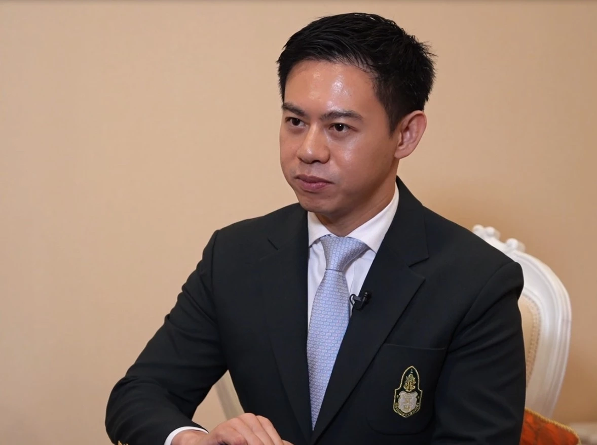 \"รศ.ดร.อิสระ\" เล็ง \"ส.พระปกเกล้า\" จัด \"ดีเบตใหญ่\" รับเลือกตั้งปีหน้า