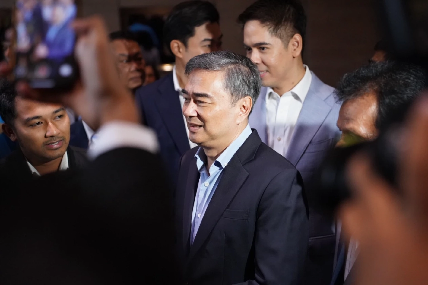 เปิดกรรมการบริหารพรรคประชาธิปัตย์ \'\'ยุคอภิสิทธิ์\'\' คัมแบ็ก