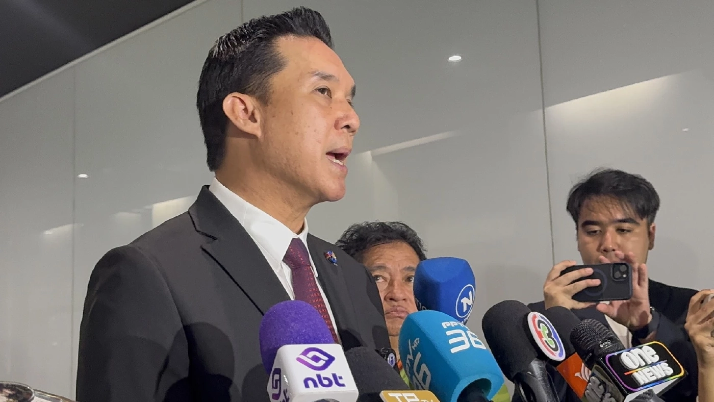 ดนุพร ปุณณกันต์ 