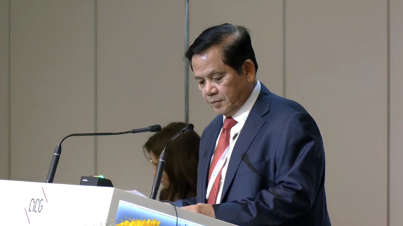 นายอุช โบฤทธิ์ รองประธานวุฒิสภากัมพูชา