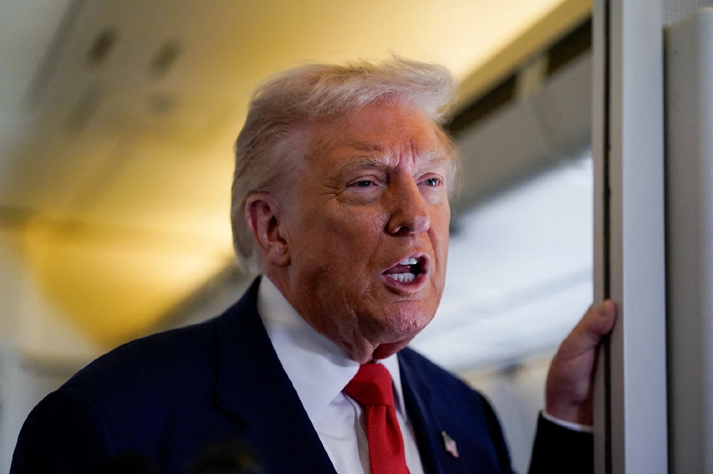 "ผู้นำเวเนซุเอลา" จนมุม "สหรัฐฯ" เตรียมโจมตี เรือของกลุ่มค้ายาเสพติด