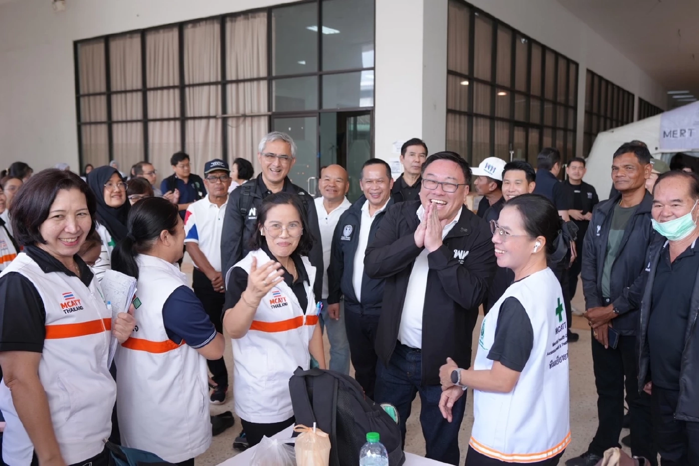 อึ้ง!โคลนท่วมหลังคา “จุลพันธ์” จี้รัฐบาลเร่งช่วยชาวบ้านล้าง