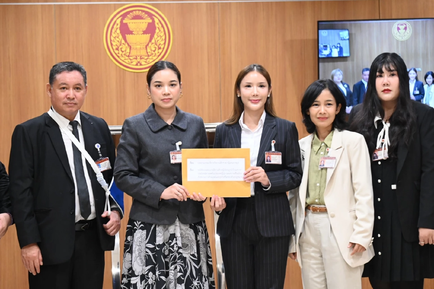 “วรรณิดา” ร้องสอบสื่อญี่ปุ่นเสนอข่าว 12 ขวบถูกขายร้านนวด