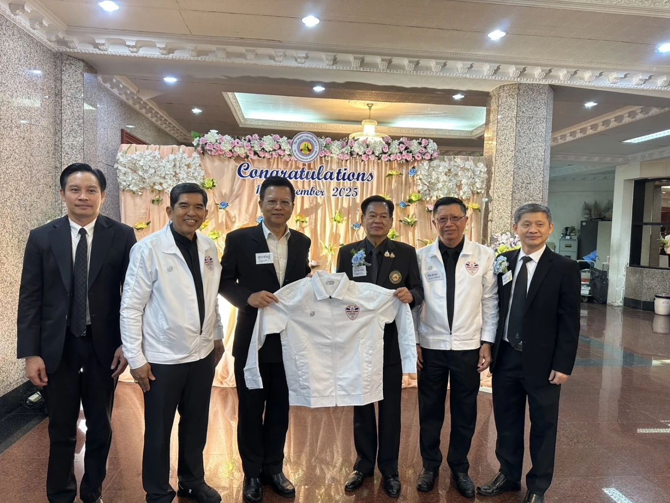 ส. ชาวฉะเชิงเทรามอบรางวัลเชิดชูเกียรติ ผู้ประสบความสำเร็จฯ