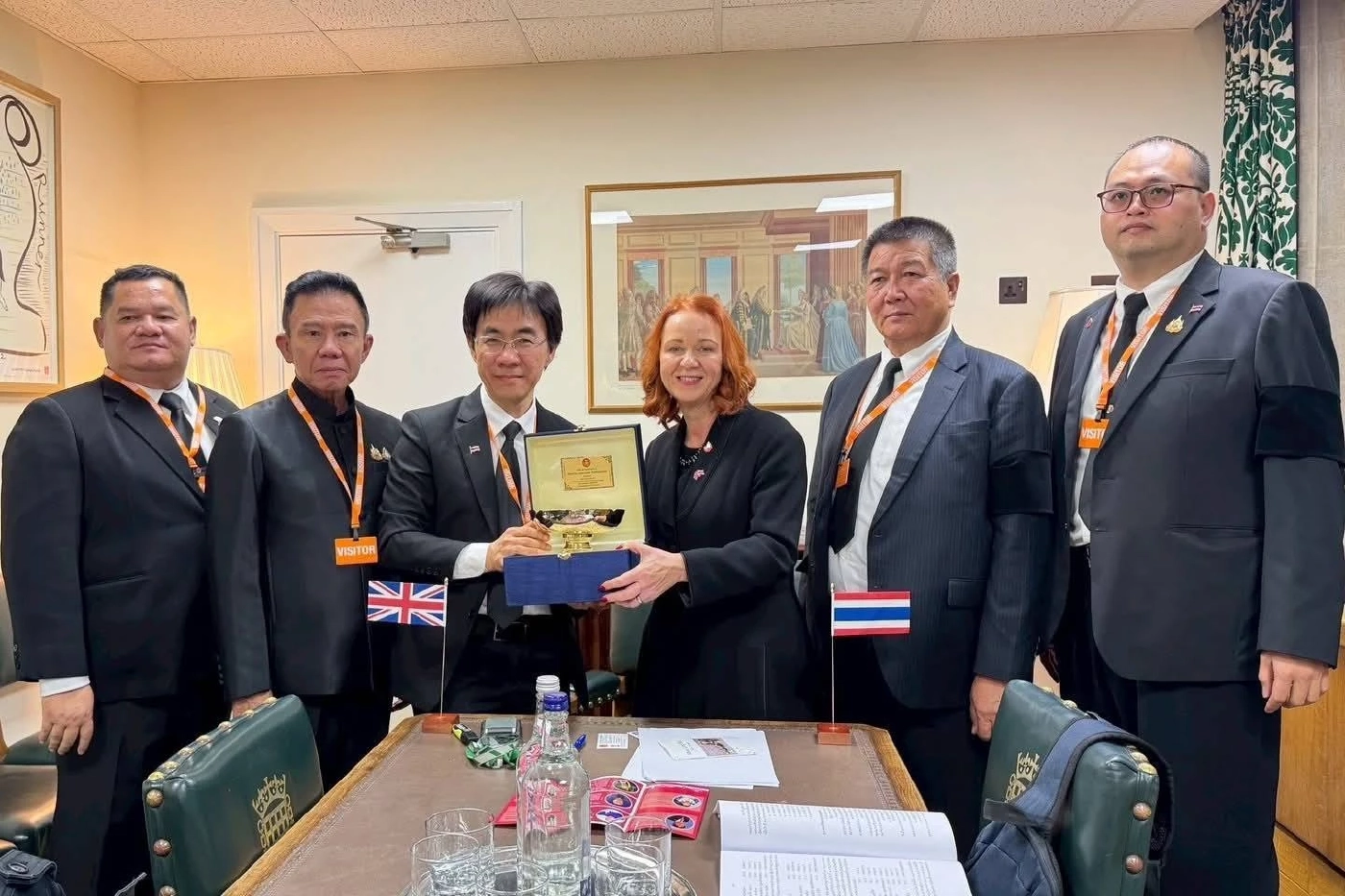 รัฐสภาไทยเตรียมทำ ปริญญาร่วม กับอังกฤษ - ยกร่าง จริยธรรม AI สภาโลก