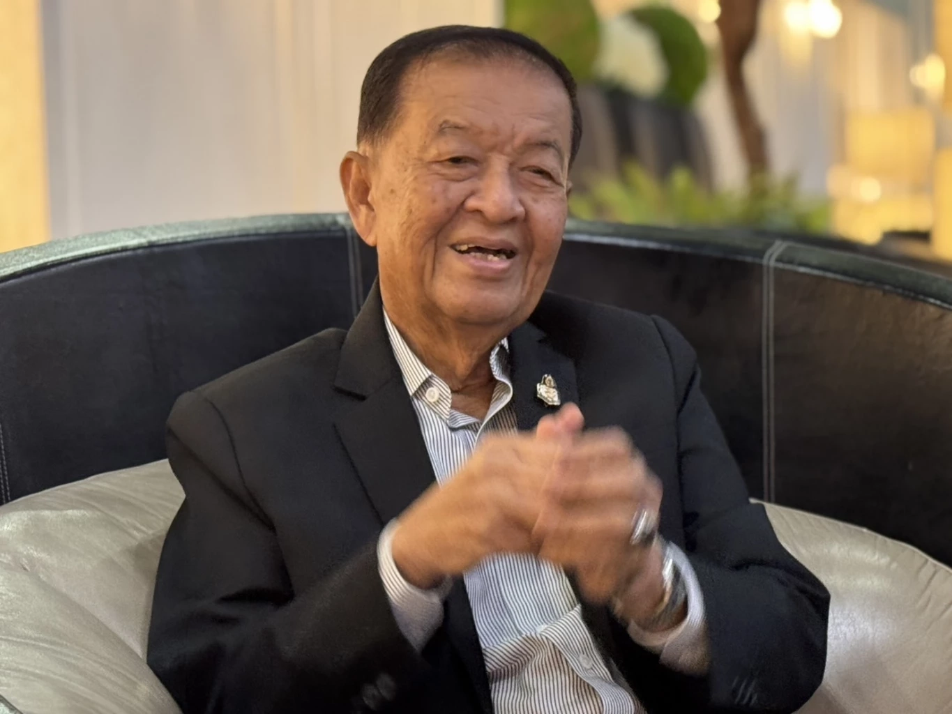 “วันนอร์ - ส.พระปกเกล้า” เยือนฮังการี พร้อมแจงปมชายแดน หลังกัมพูชาดอดตัดหน้าไทย