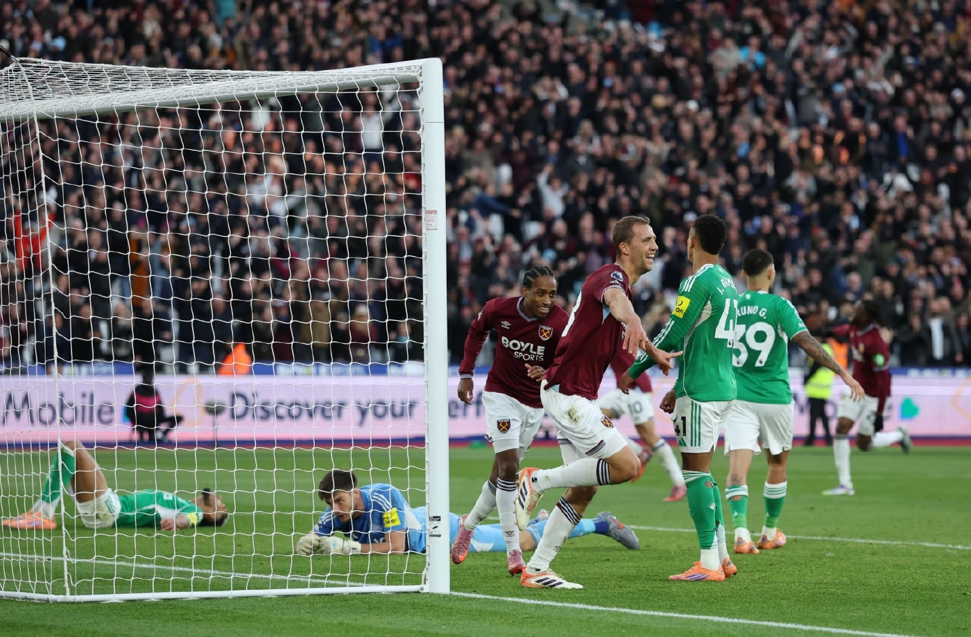 สรุปผล พรีเมียร์ลีก : ฮาลันด์ เหมาสอง! แมนฯ ซิตี้ ชนะ 3-1 แซงขึ้นที่ 2