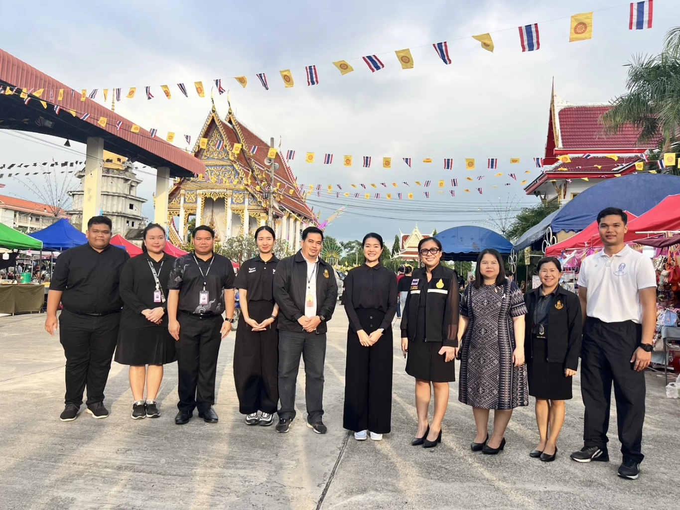 “ธีรรัตน์” ชวนร่วมลอยกระทง สืบสานประเพณี ใส่ใจสิ่งแวดล้อม