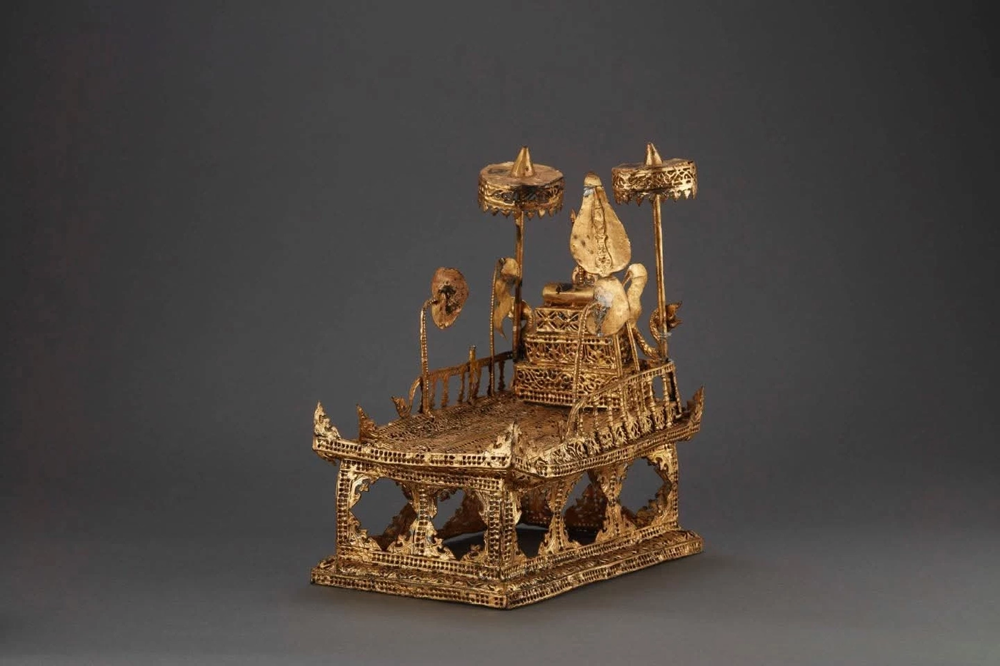 "จีน" เปิด "วังต้องห้าม" แสดงวัตถุโบราณสะท้อนวัฒนธรรมไทย-จีน