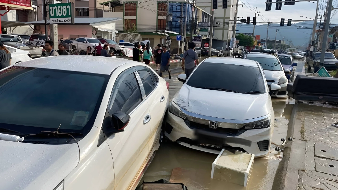 เปิดภาพล่าสุด พื้นที่ "หาดใหญ่" นํ้าเริ่มลดแล้ว