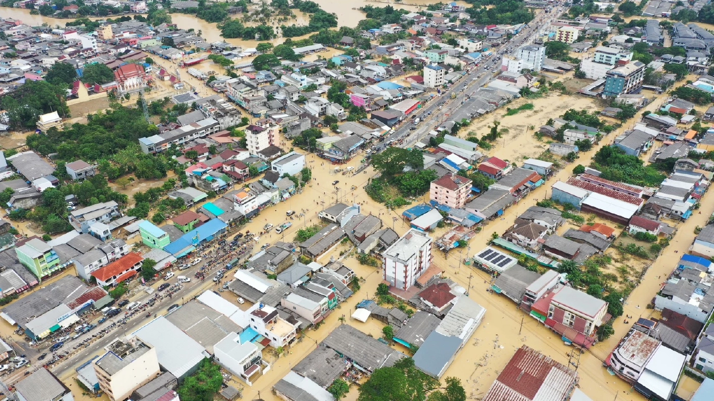 ข่าวดีหาดใหญ่! ฝนไม่ตกเพิ่ม น้ำลด เริ่มคลี่คลายระดับน้ำลดลงต่อเนื่อง (มีคลิป)
