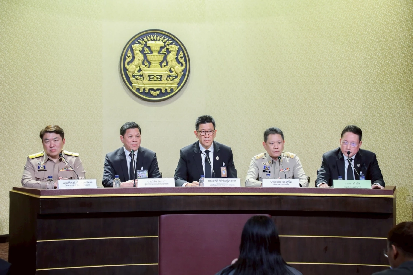 ครม. เศรษฐกิจเคาะตั้ง AMC แก้หนี้เสียประชาชน เฟสแรก 6.2 หมื่นล้าน