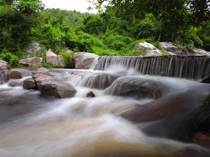 ราชบุรีไม่ได้มีดีแค่ทางผ่าน! ชวนมาสัมผัส "วิถีศิลป์ที่มีชีวิต" ใกล้กรุงฯ