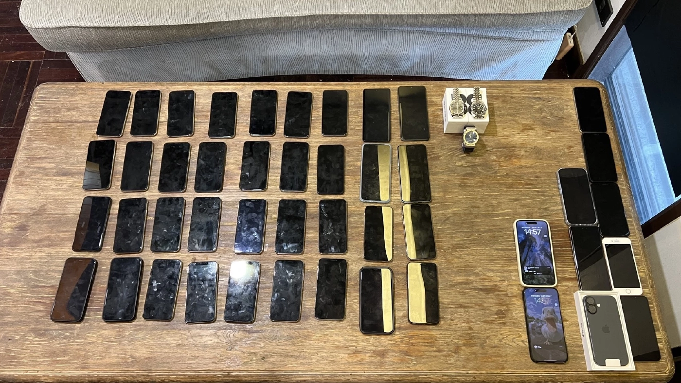 บุกรังการเงินสแกมเมอร์ หนีมาจากกัมพูชา รวบ 4 ชาวจีน (มีคลิป)