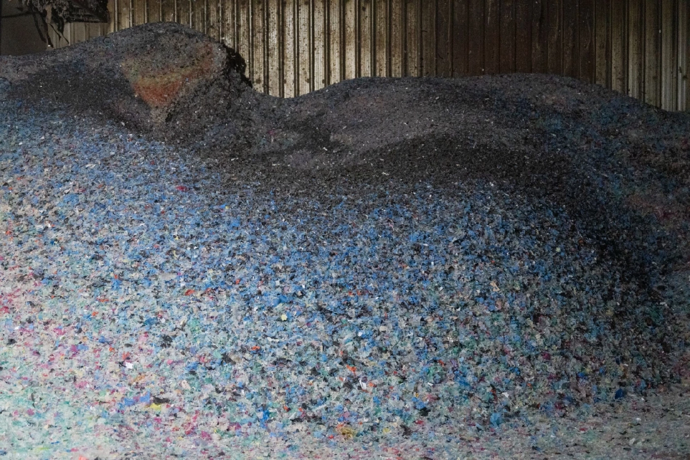 รมช.อุตสาหกรรม สั่งปิดโรงงานพลาสติกนครปฐมไร้มาตรฐาน