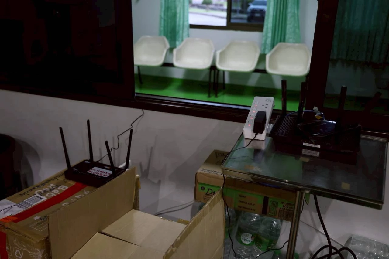 "กสทช." สั่งค่ายมือถือไม่คิดค่าโทรศัพท์-อินเทอร์เน็ต-ไวไฟ ให้คนหาดใหญ่ช่วงน้ำท่วม