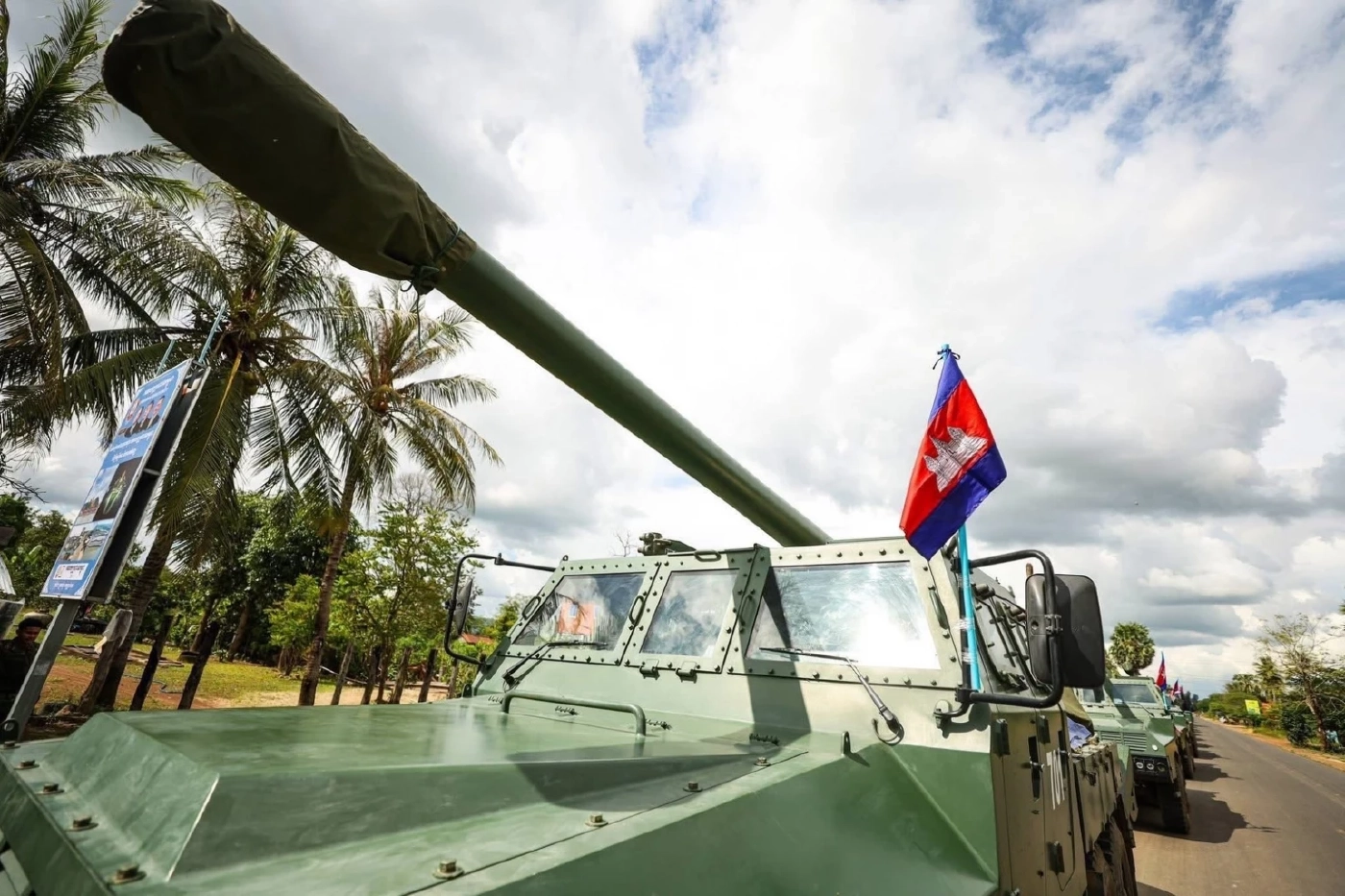 ถอนแล้ว! “กัมพูชา” โชว์ถอนอาวุธ BM 21 - จรวดหลายลำกล้อง type90 ออกจากชายแดน