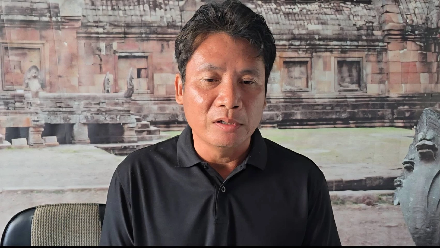 นายประสิทธิ์ นามผักแว่น ผอ.โรงเรียน