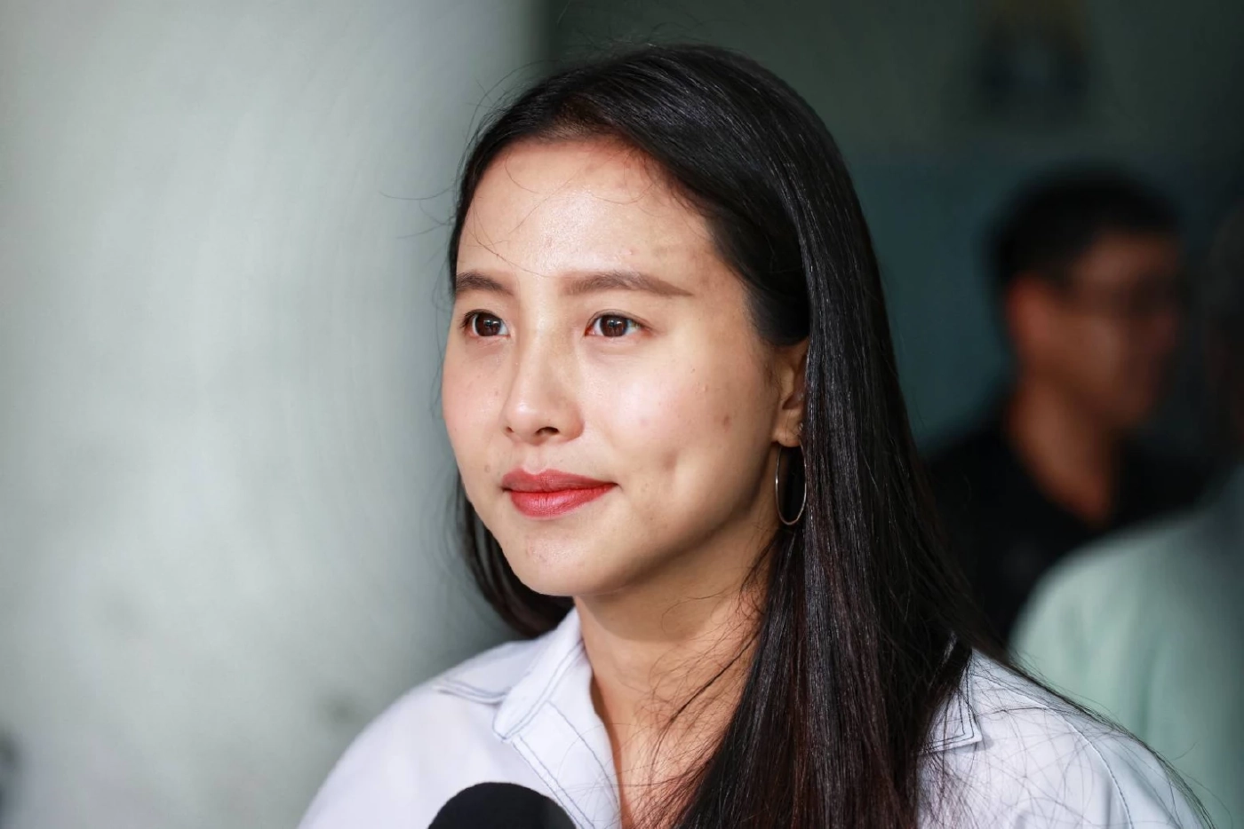 ไอซ์ รักชนก ศรีนอก สส.กทม. พรรคประชาชน