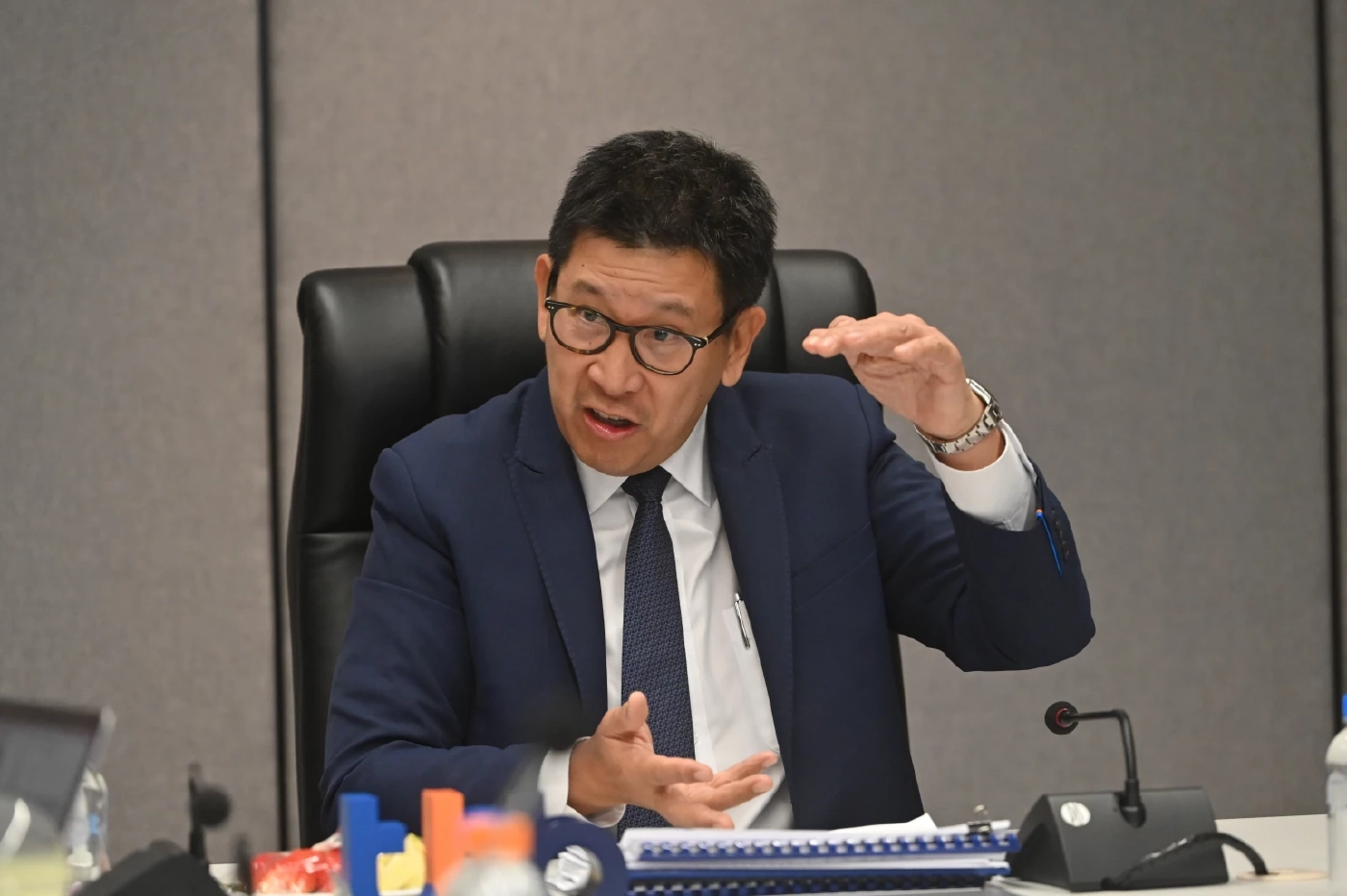 "ครม.ศก." เคาะหลักการ ลดภาระหนี้ประชาชน ผู้มียอดไม่เกิน 1 แสนบาท "ลดภาระผ่อนชำระ-ปิดหนี้"