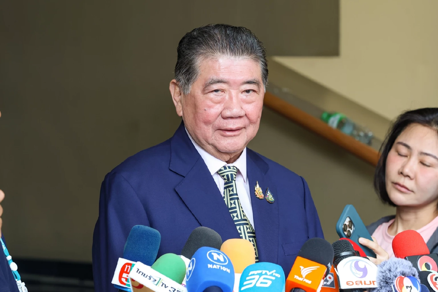 “ภูมิธรรม” ปิดเกม! ลั่น “ไม่มีคำสั่งหยุดยิง” ออกจากฝ่ายการเมือง