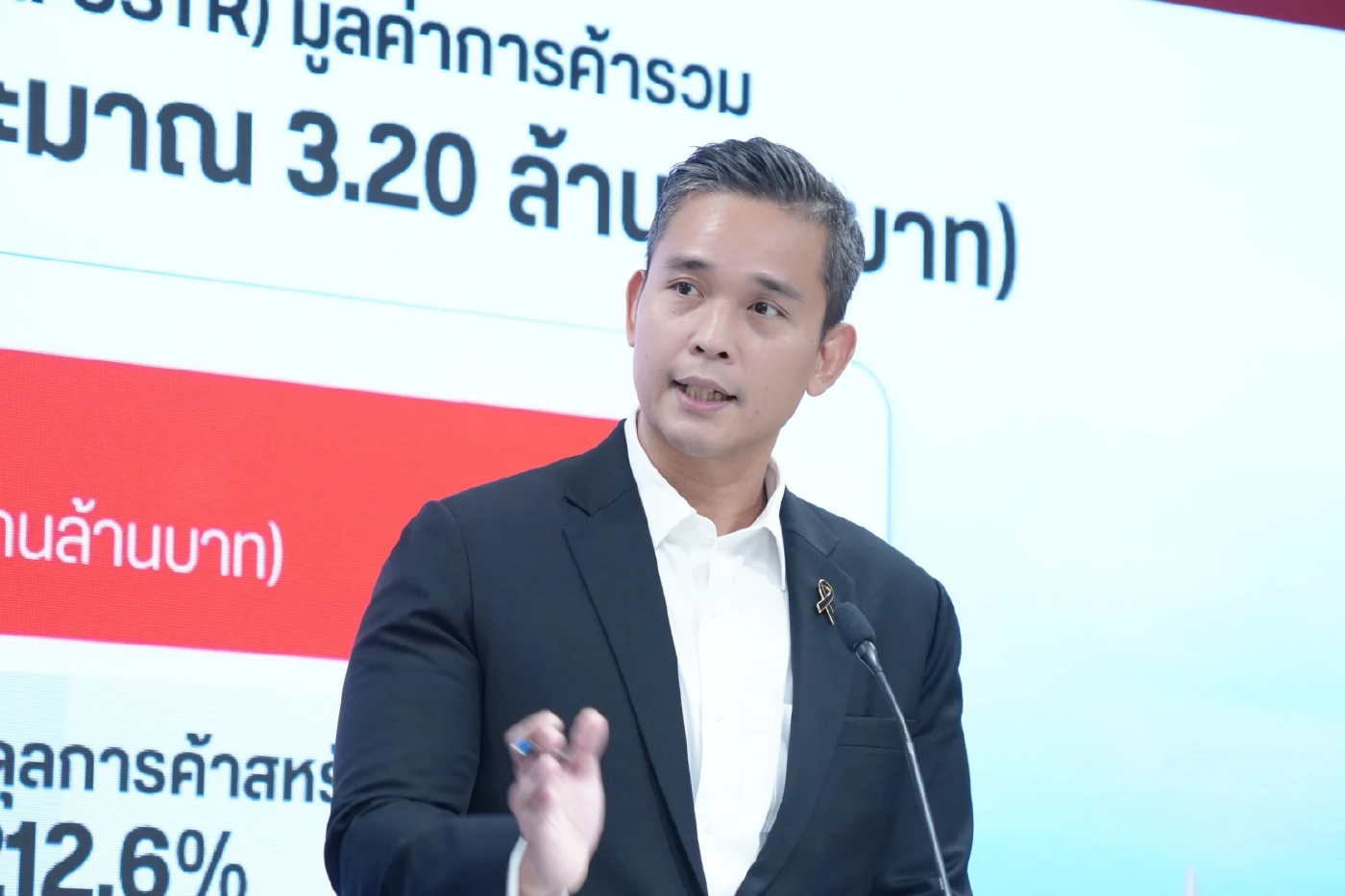 "เพื่อไทย" พร้อมยื่น "ซักฟอกรัฐบาล" ปมเอี่ยว "ทุนเทา" จี้ "นายกฯ"ถก "สหรัฐฯ-จีน-มาเลย์"