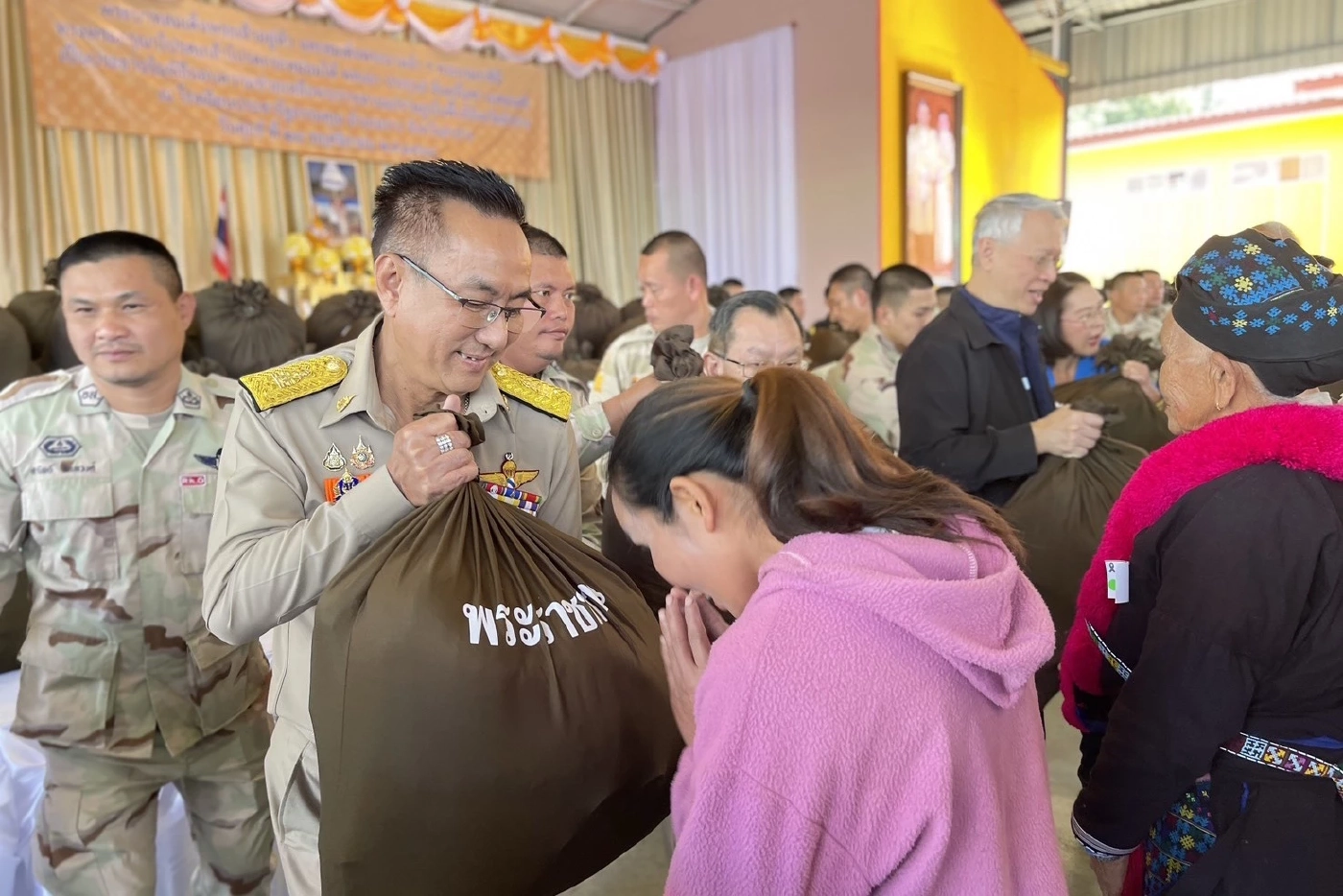 องคมนตรี-อสส.นำคณะอัยการ ร่วมโครงการสืบสานพระราชปณิธาน