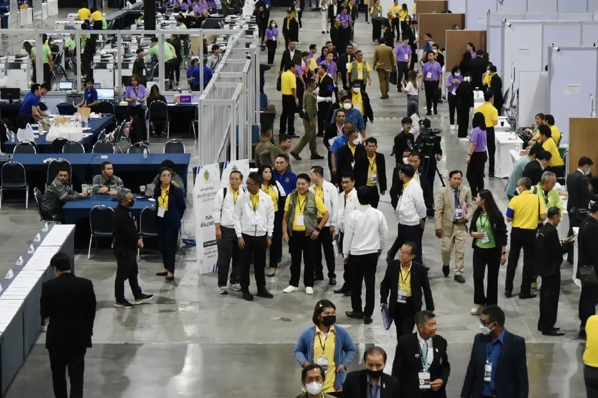 แฟ้มภาพ  บรรยากาศการเลือกสว. ระดับประเทศ ที่เมืองทองธานี 