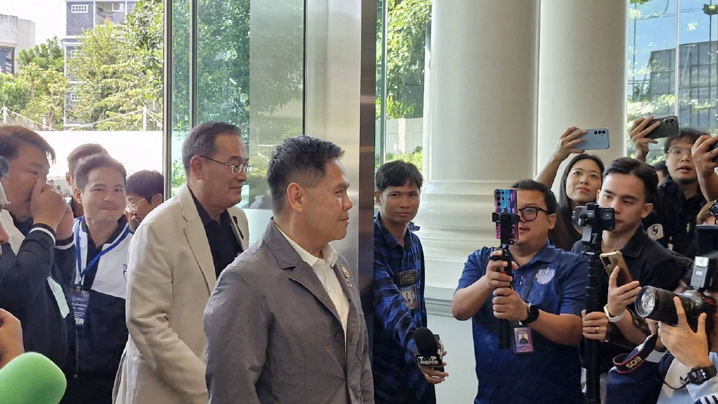 "วราวุธ" นำทีม พรรคชาติไทยพัฒนา มาตามนัด ร่วมงานค่ายน้ำเงิน