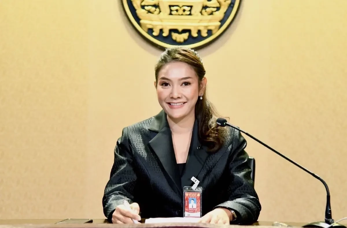 อัยรินทร์ พันธุ์ฤทธิ์ รองโฆษกประจำสำนักนายกรัฐมนตรี 