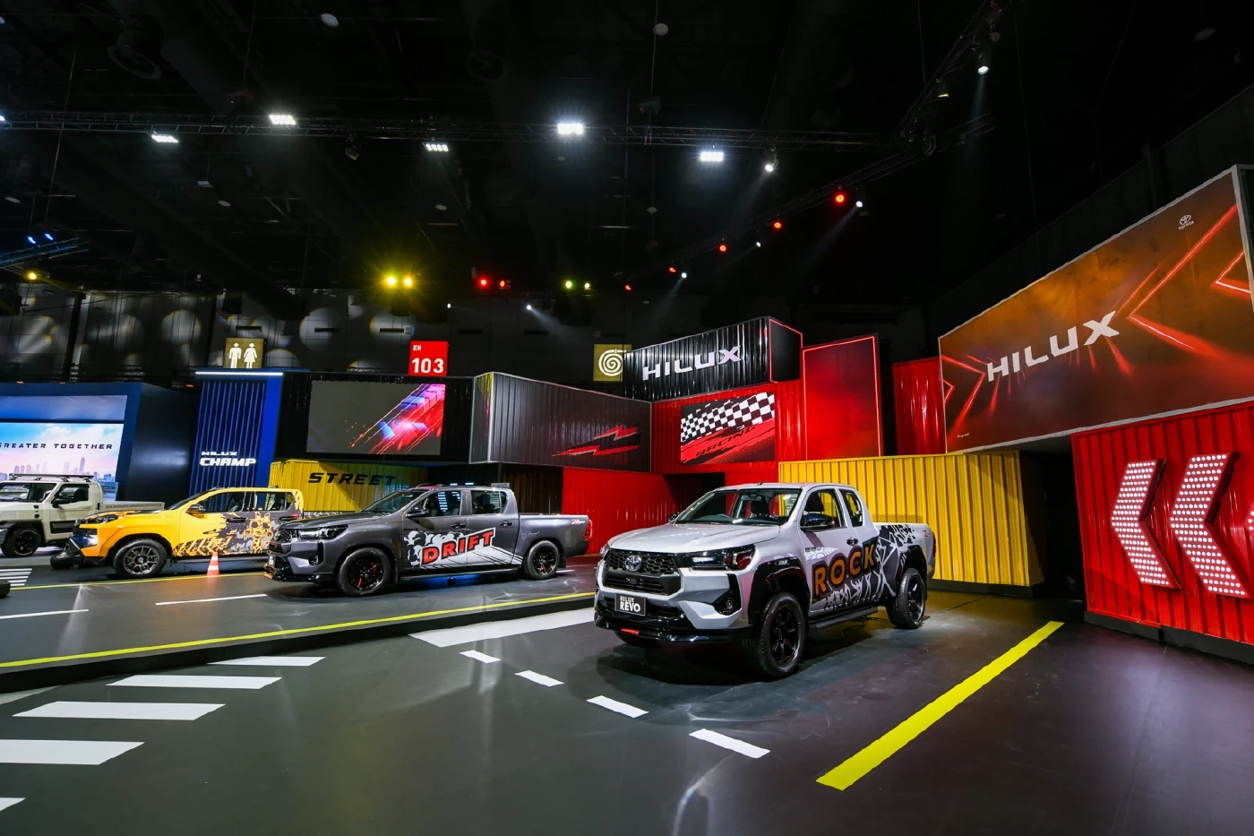 Toyota เปิดตัว  HILUX TRAVO คอนเซ็ปต์ “GREATER TOGETHER…สู่ความยิ่งใหญ่ไปด้วยกัน”