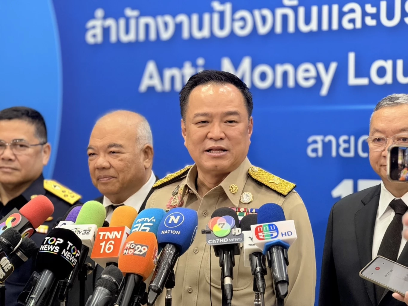 "นายกฯ" ขออย่าเพิ่งใช้คำว่า "ขัดขวาง" ปม "ทหารกัมพูชา" ไม่ให้ความร่วมมือ ไม่มีรายงานกัมพูชาขนอาวุธหนักกลับเข้าพื้นที่