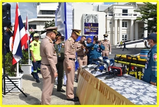 กองทัพเรือ คุมเข้มความปลอดภัยทางน้ำในวันลอยกระทง 2568