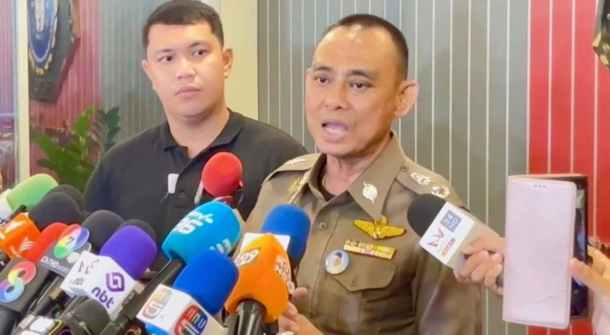 พล.ต.ต.จรูญเกียรติ ปานแก้ว รอง ผบช.ก.หรือ บิ๊กเต่า 