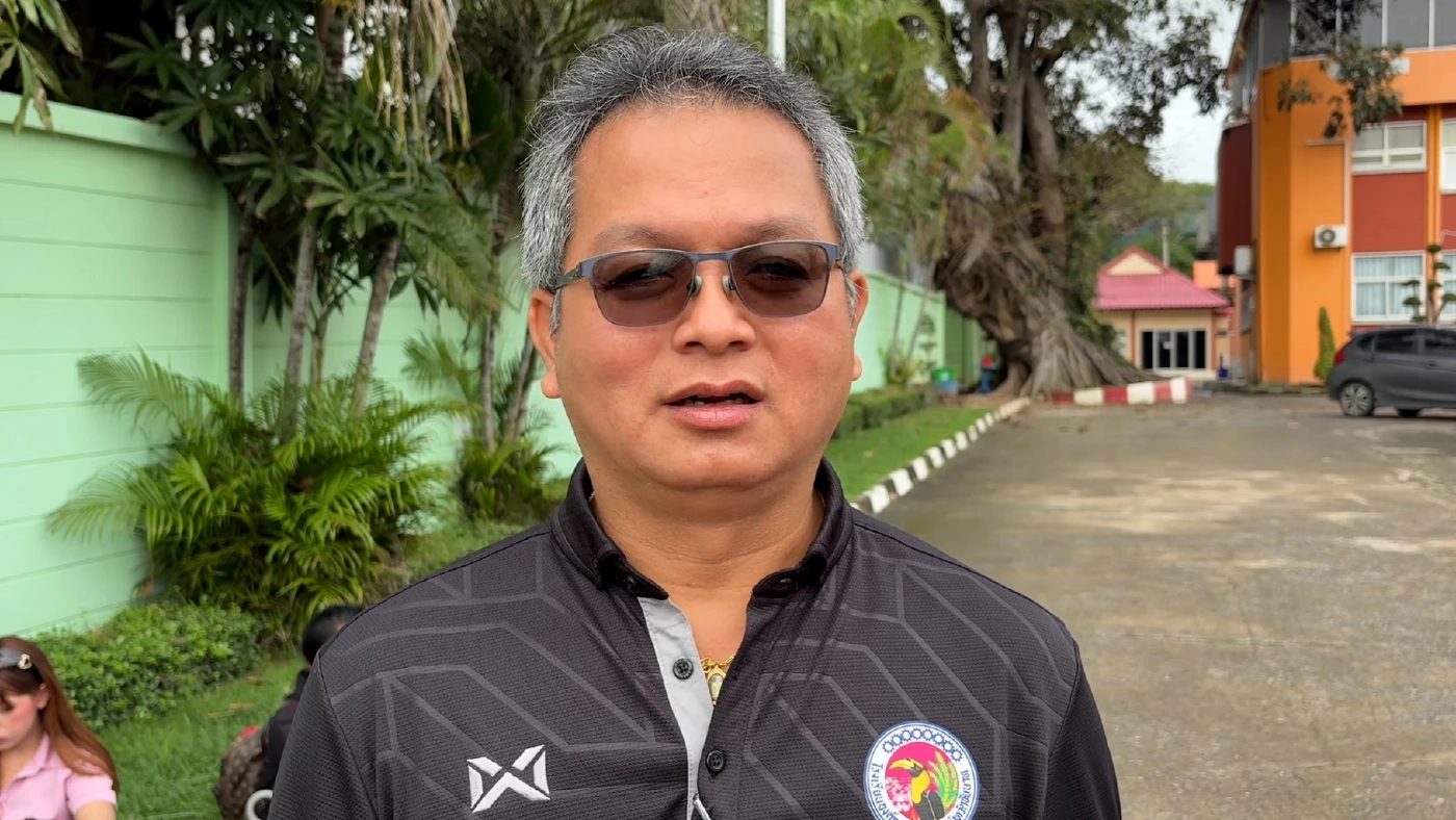 นัดนี้พี่ขอ! ทัพกองเชียร์ รร.อบจ.ชัยนาท เข้า กทม.เชียร์นักเตะ คว้าแชมป์บอล 7