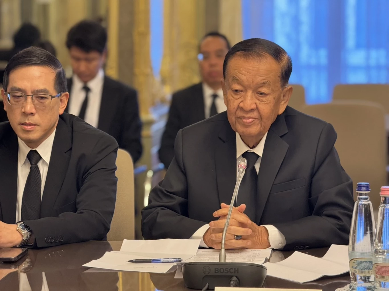 “วันนอร์” เตือนยื่นซักฟอกต้องดูไทม์มิ่ง หวั่นกระทบ รธน.เป็นหมัน