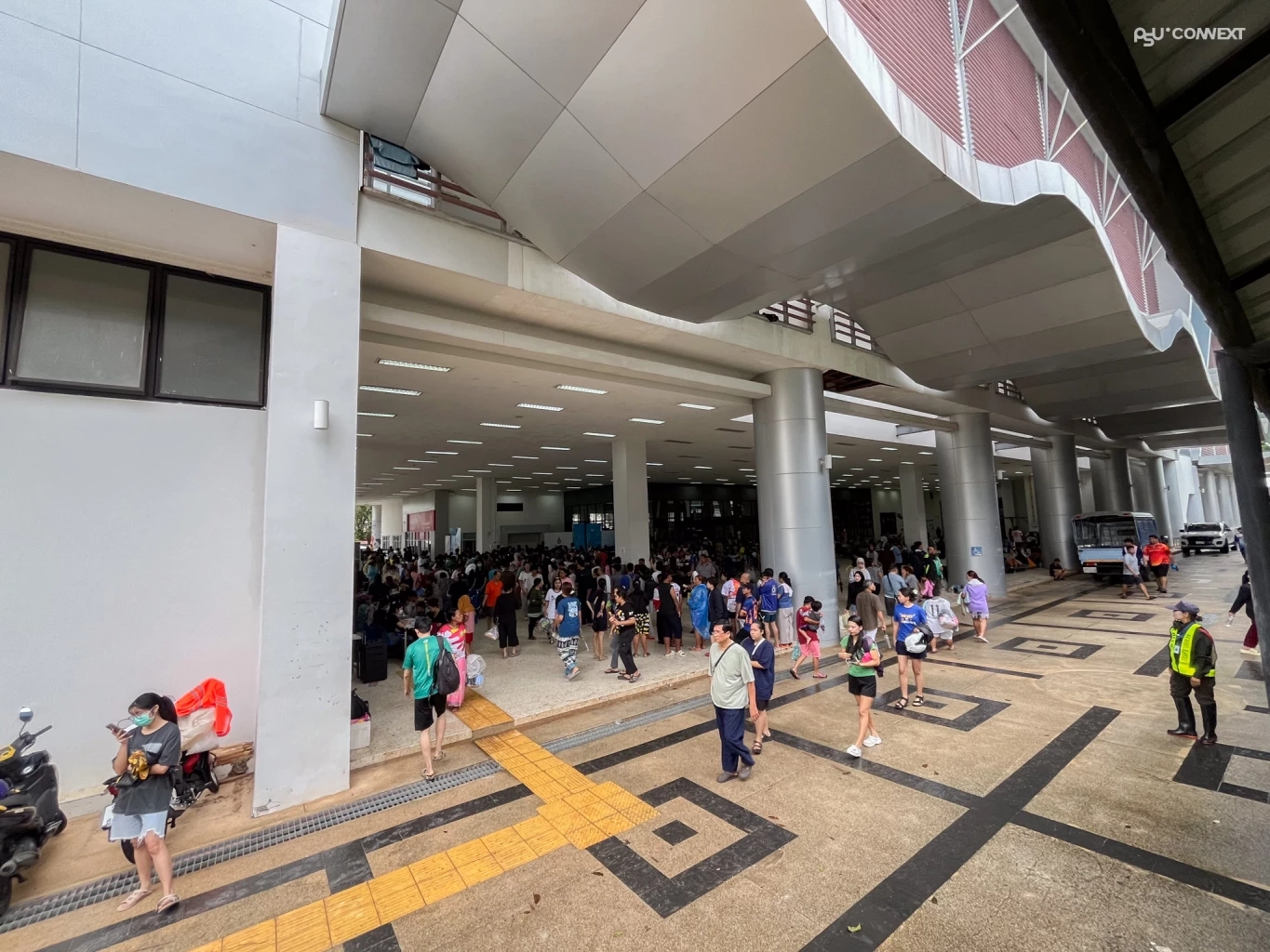 "ศูนย์อาสาสมัคร ม.อ." ขอความช่วยเหลือ "ขาดอาหาร-ของใช้จำเป็น" ช่วยผู้ประสบภัย น้ำท่วมภาคใต้